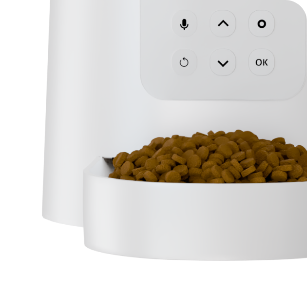 Penthouse Paws automatic pet feeder.